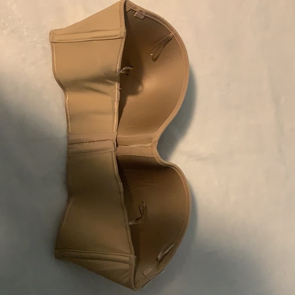 Lilyette tan strapless bra NWT 36dd - Picture 2 of 3
